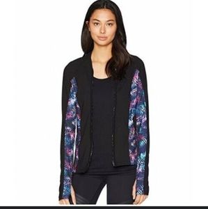 Sporty sweter
